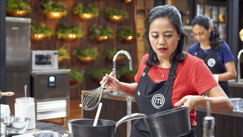 Puji Masakan Peserta Sedap, Masterchef Australia Teruja Makan 'Rempeyek'