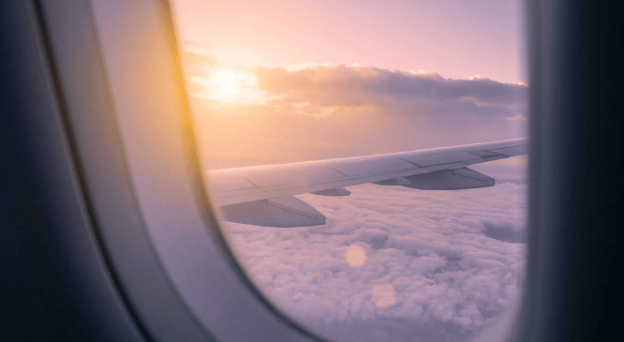 Jimatkan Kos Penerbangan, Akaun TikTok Ini Kongsi 4 Tips Beli Tiket