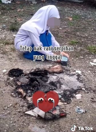 Bakar Koleksi Kesayangan K-pop Anak, Netizen Tak Setuju Dengan Tindakan Si Bapa