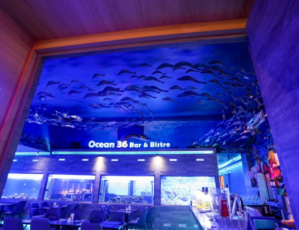 Pertama Di Sabah, Ocean36 Tawar Suasana Restoran Berkonsepkan Aquaria KLCC