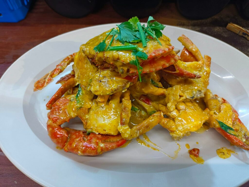 Pencinta Seafood, Wajib Cuba Menu Istimewa 'Oreo Cheese Crab' Hanya Di Crab Master Kuching