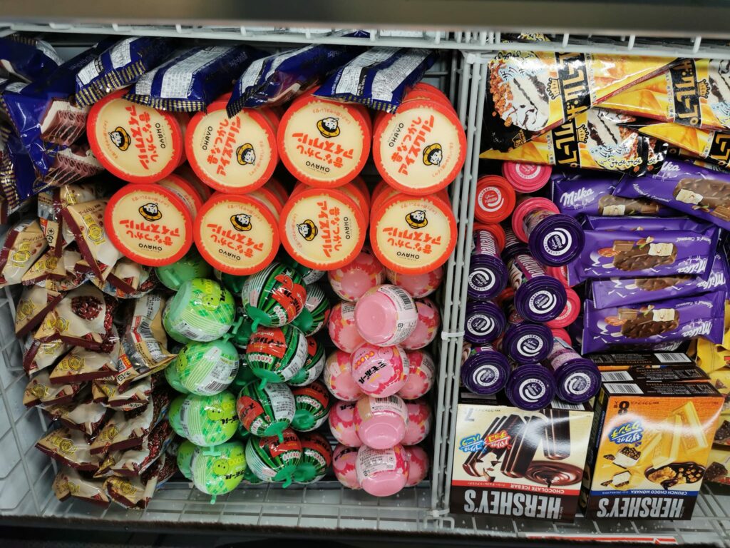 Dapatkan Aiskrim Import Yang Lazat Di Fruit And Vegetable Station Kuching
