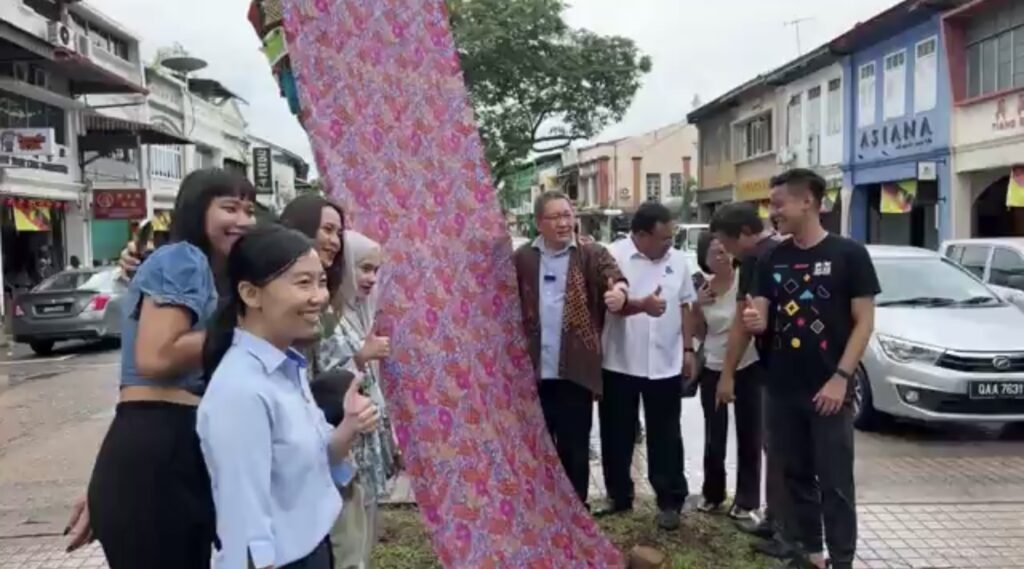 Yarn Bombing
