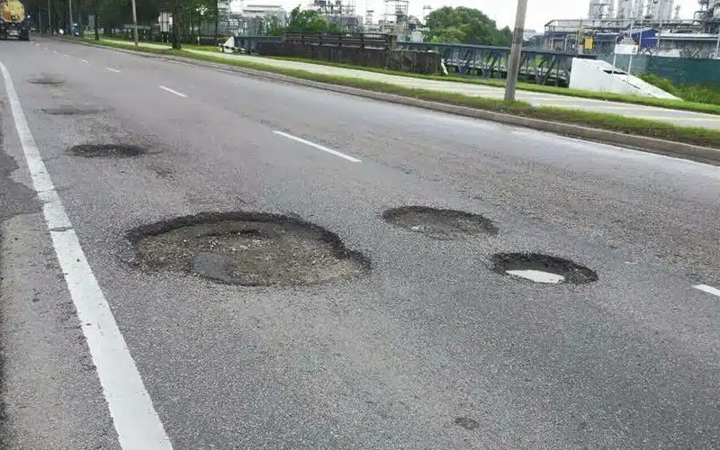 Malaysia Menduduki Ranking Ke-12 Kualiti Jalan Raya Terburuk Di Dunia