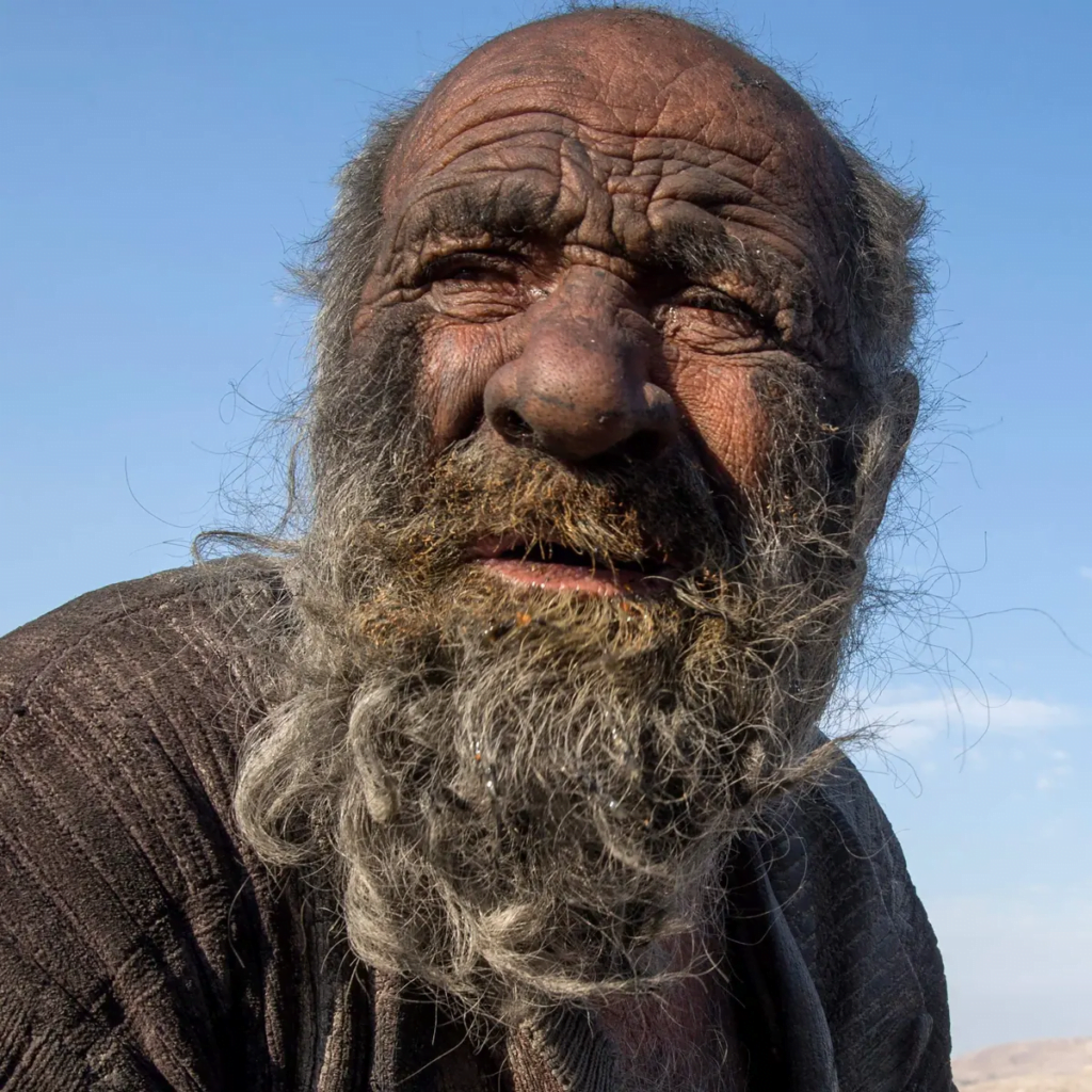 Tak Pernah Mandi Lebih 60 Tahun, Ini Kisah Amou Haji Lelaki Terkotor Di Dunia