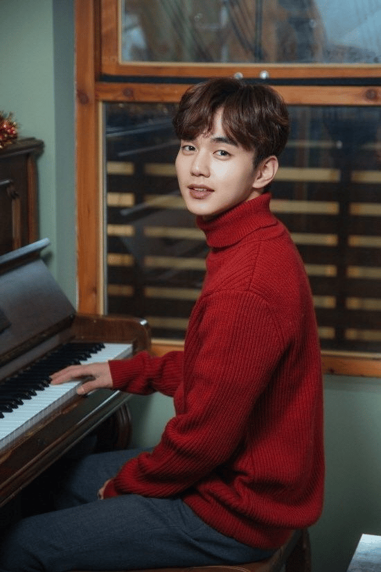 K-Drama Oppa, Yoo Seung Ho Kini Melakukan Penggambaran Di Sarawak