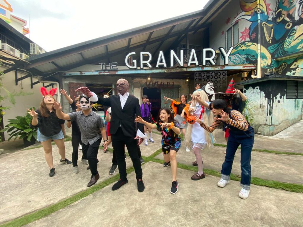 Tawar Pakej Menarik Sempena Halloween, Makan Dalam Suasana Seram Di Kantin at The Granary