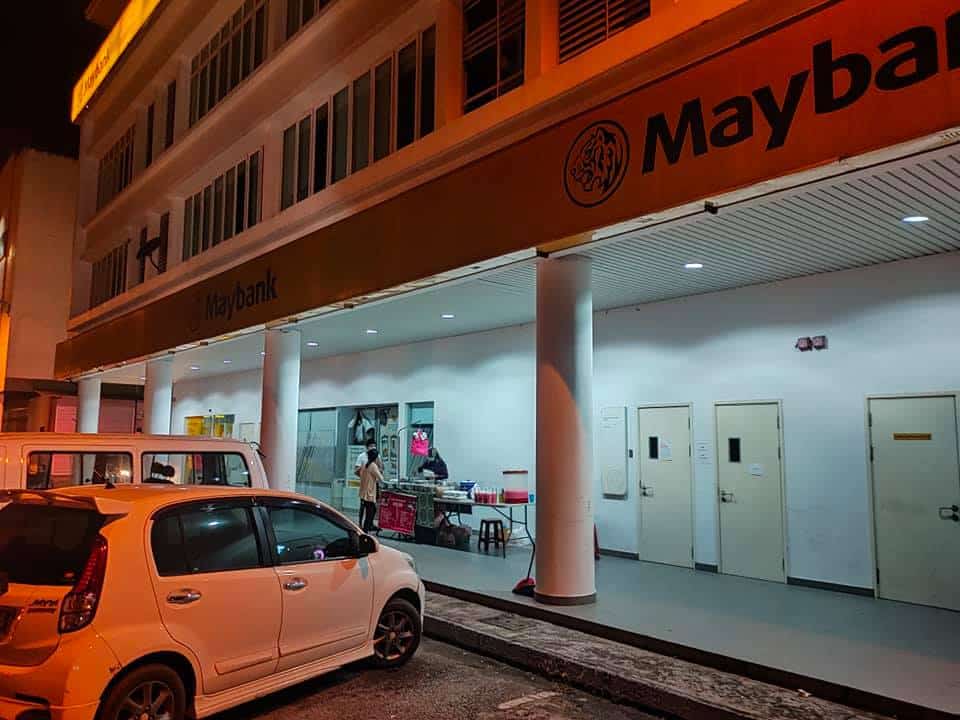 Mengidam Nasi Lemak Tengah Malam, Ini 5 Gerai Yang Perlu Anda Cuba Di Sekitar Kuching