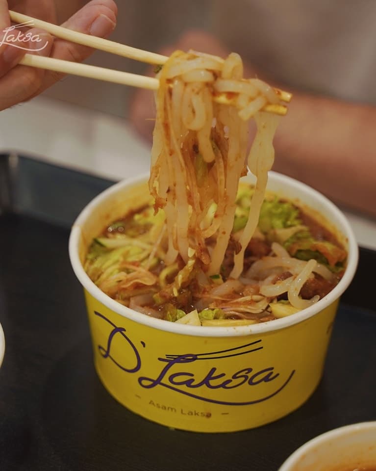 Terkenal Dengan Hidangan Laksa Penang, D'Laksa Kini Buka Cawangan Pertama Di Kuching