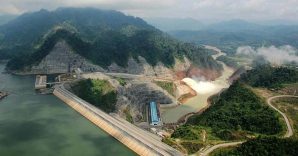 Ketahui 6 Mercu Tanda Khas Yang Melambangkan Sarawak Selain Burung Kenyalang