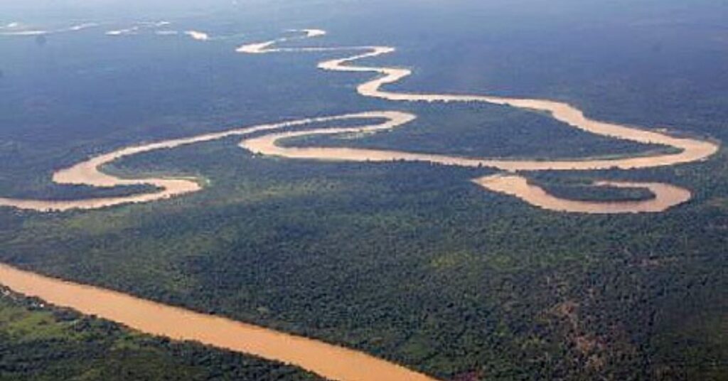 Ketahui 6 Mercu Tanda Khas Yang Melambangkan Sarawak Selain Burung Kenyalang