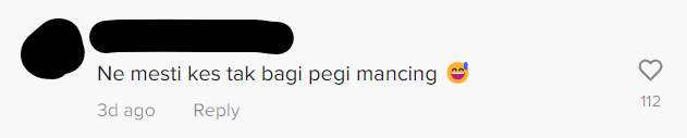 Merajuk Sampai Jalan Kaki, Netizen Terhibur Lihat Si Isteri Cuba Pujuk Suami