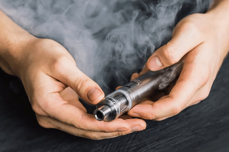 Bahana Rokok Elektronik, Pakar Dakwa 'Vape' Tak Selamat Dan Jejas Saluran Darah