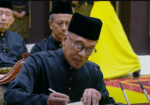 Selesai Angkat Sumpah, Anwar Ibrahim Rasmi PM Ke 10 Malaysia