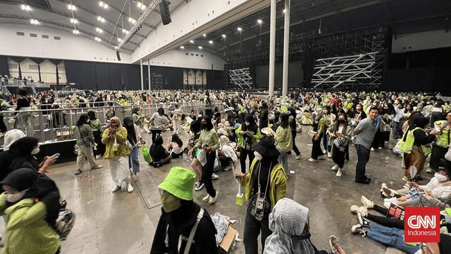 Konsert NCT 127 Terpaksa Dihentikan, Lebih 30 Orang Peminat Di Indonesia Pengsan