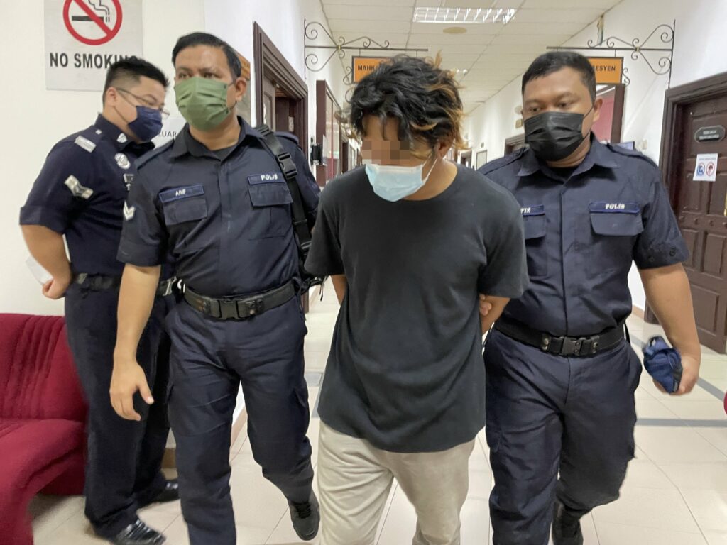 Nafsu Kalah Binatang, Penganggur Mengaku Bersalah Rogol Adik Ipar Bawah Umur Di Bau