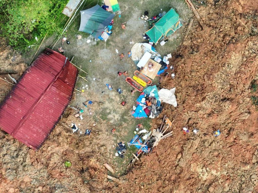 Suka Bertukar Duka, 17 Mangsa Disahkan Maut Dalam Tragedi Tanah Runtuh Di Batang Kali