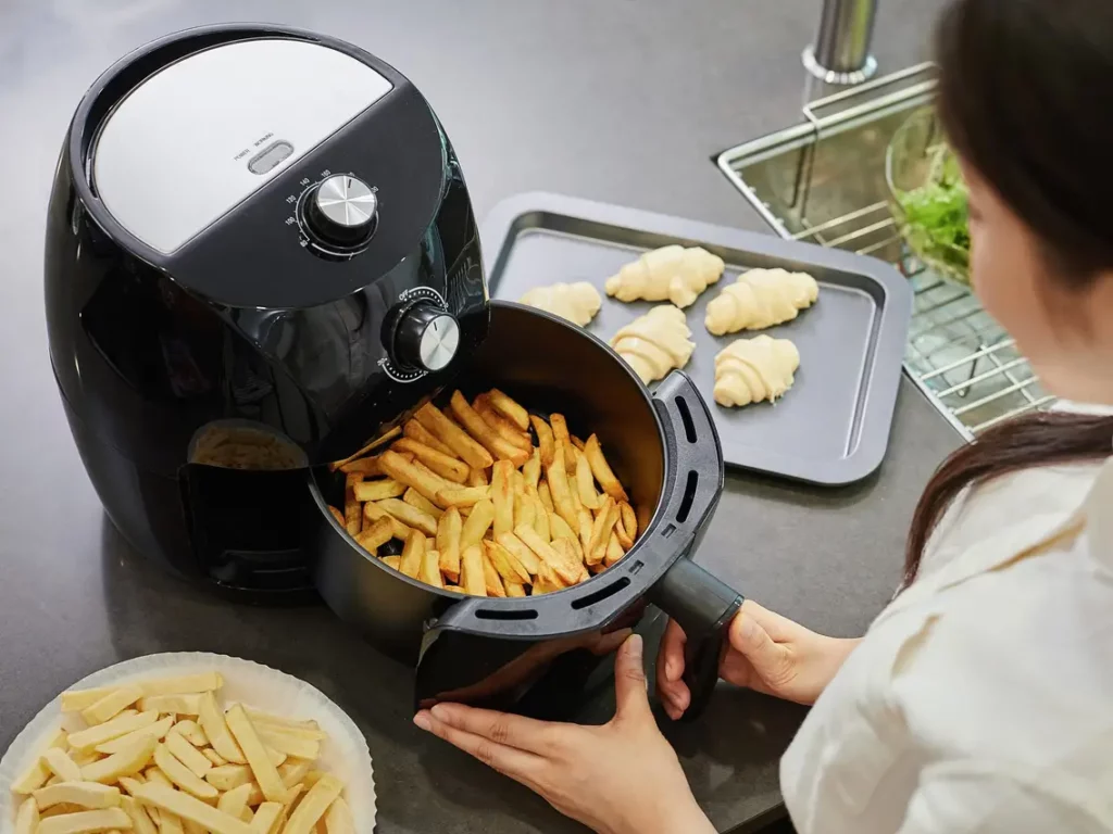 Mudah Dan Jimat Masa, Ini Adalah 5 Peralatan Memasak Yang Anda Patut Miliki Di Dapur