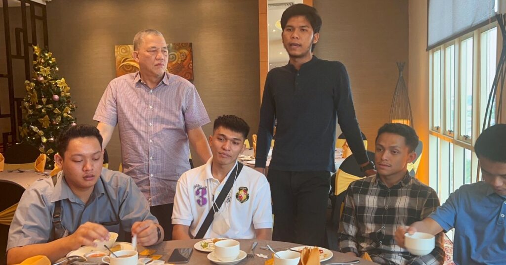7 Mangsa Sindiket Kerja Di UAE Berjaya Pulang Ke Sarawak Lepas 3 Bulan Terkandas.