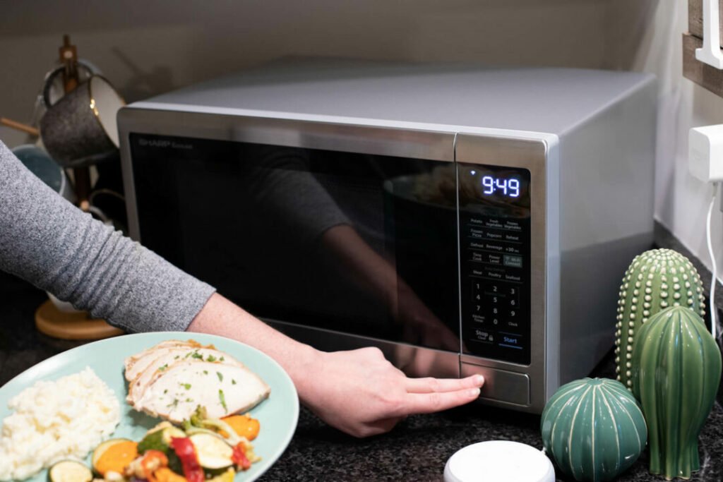 Mudah Dan Jimat Masa, Ini Adalah 5 Peralatan Memasak Yang Anda Patut Miliki Di Dapur