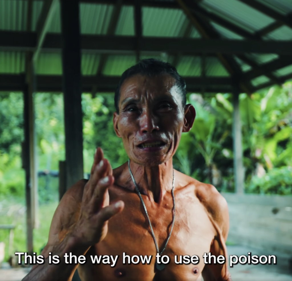 Tular Youtuber Arab Cuba Sumpit, Skil Bahasa Inggeris Pakcik Penan Ini Pula Jadi Bualan Netizen