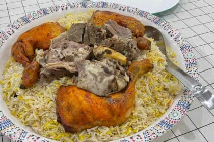 Yalla Yalla Arabic Cuisine, Restoran Makanan Autentik Arab Di Kuching