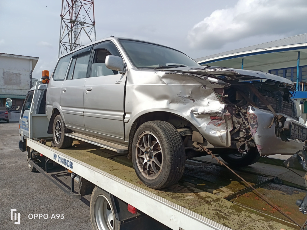 Rakan Meninggal Dunia, Lelaki Luah Kekecewaan Pemandu Buat U-Turn Haram Di Pan Borneo