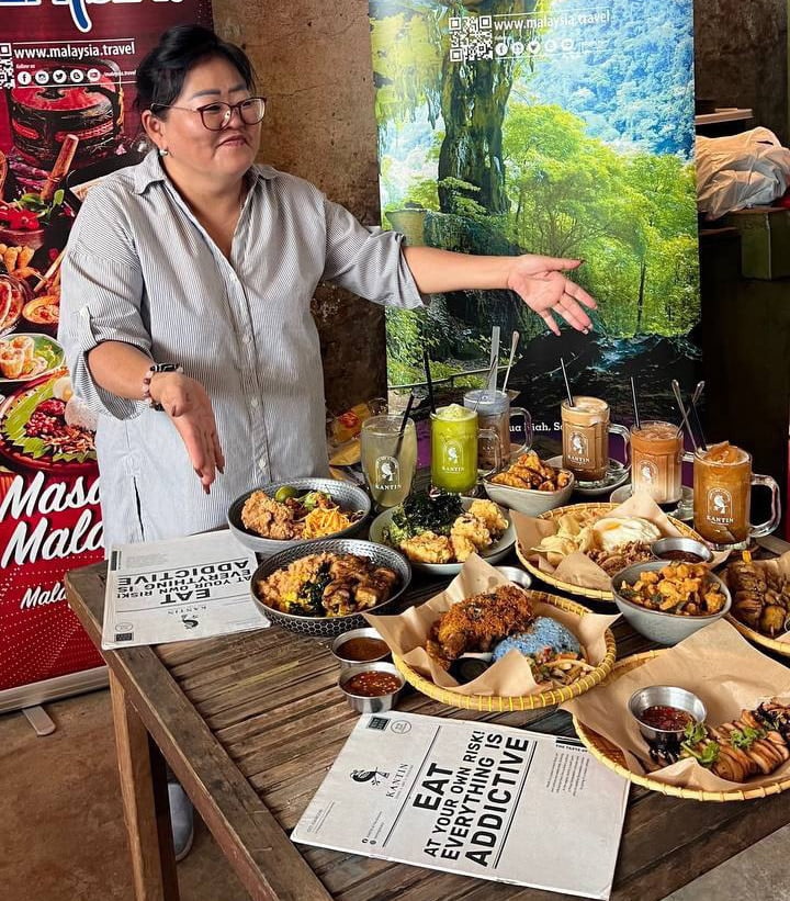 Menyajikan Makanan Fusion Unik, Anda Mesti Cuba Menu Di Kantin at The Granary Kuching