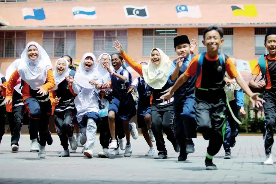 Rancang Cuti Anda, Berikut Adalah Tarikh Lengkap Cuti Persekolahan 2023/2024 Di Sarawak