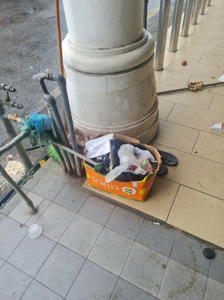 Bandar Tercemar Teruk, Netizen Desak Pihak Berkuasa Hapuskan 'Setinggan Gelandangan' Di Bintulu