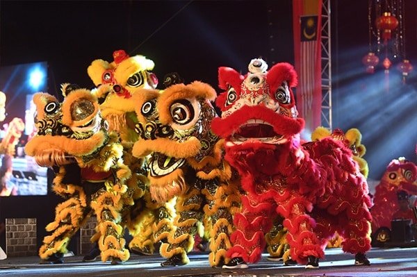 Ada Dua Jenis, Ketahui Beza Tarian Singa Gaya Selatan Dan Utara