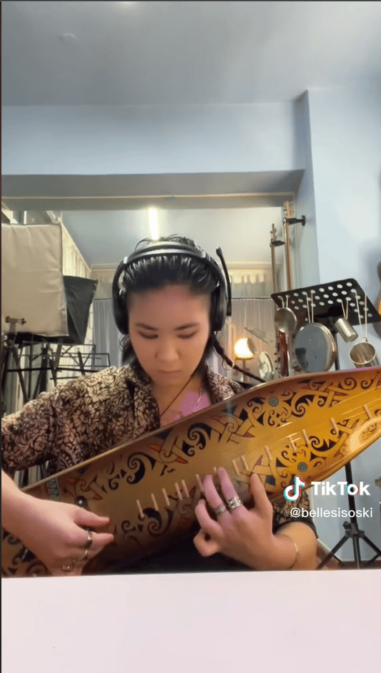 Guna Instrumen Etnik, Remaja Berbakat Ini Raih Lebih 10 Juta Tontonan Di Tiktok