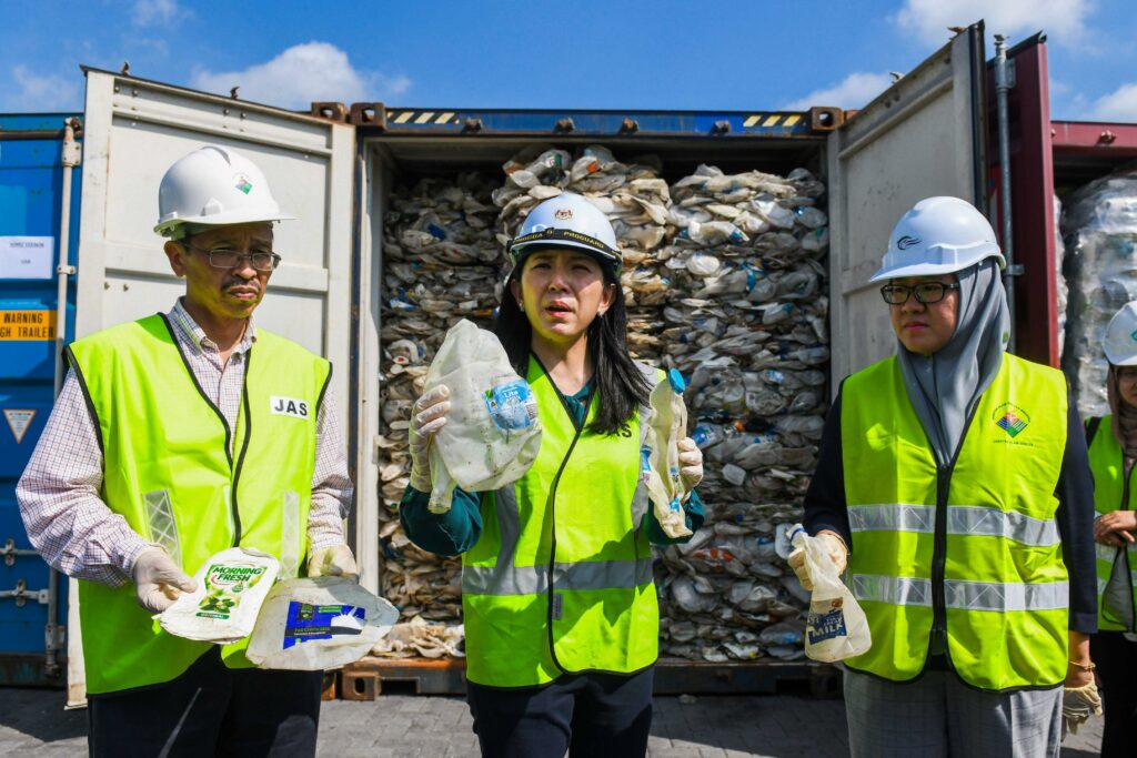 Malaysia Didapati Antara Pencemar Utama Sampah Plastik Di Lautan, Tapi Satu Asia Sekolahkan Kajian Ini