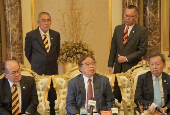 Abang Jo Beri Diskaun Hingga 25 Peratus Bil Elektrik Selama 6 Bulan Buat Rakyat Sarawak