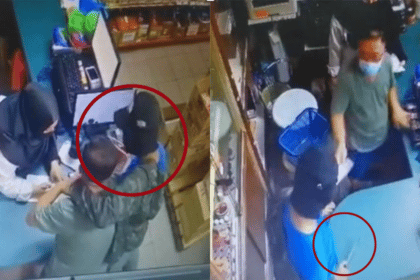 Rompak Kedai Runcit, Suspek Samun Dirakam CCTV Di Jalan Nanas Kuching
