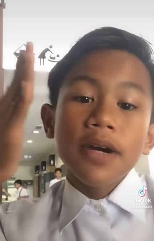 'Nang Ceredit', Celoteh Adik Dari Sarawak Ini Membebel Buat Netizen Geli Hati
