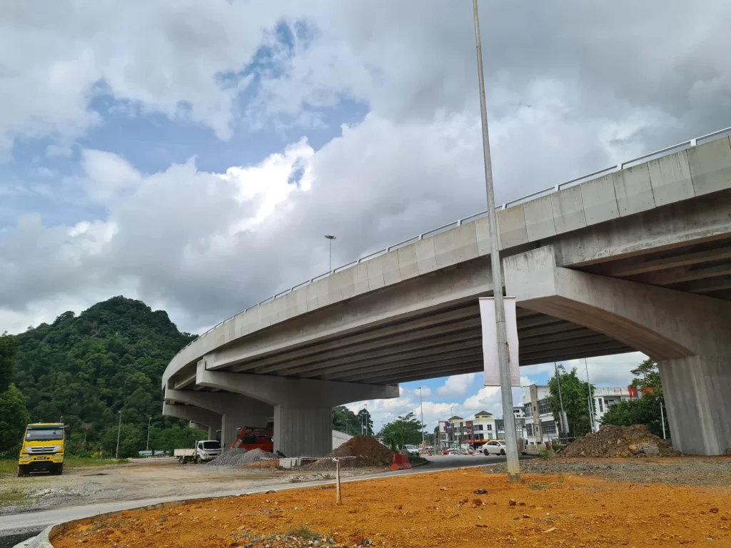 Atasi Isu Kesesakan Trafik Di Batu Kawa, Dr Sim Cadang Bina Jambatan Kedua