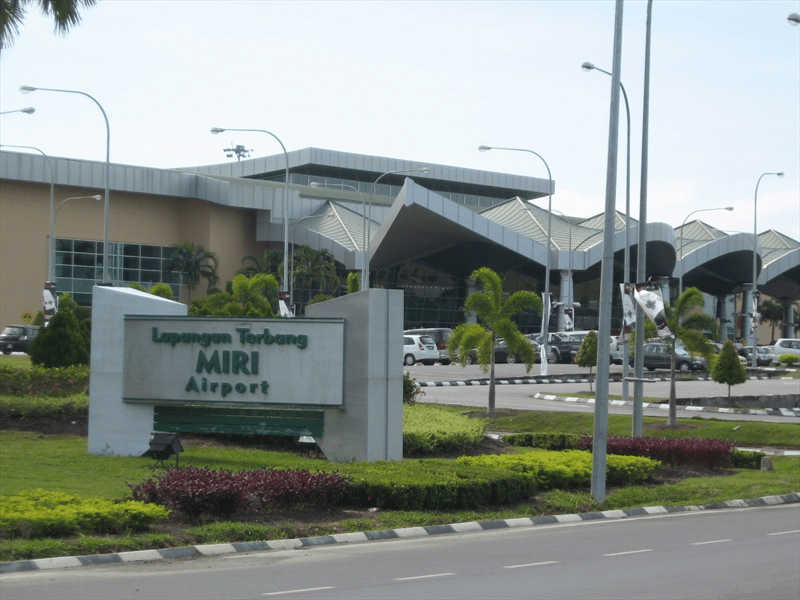 Masalah Teknikal Pada Sayap, MAS Lakukan Pendaratan Cemas Di Miri Dengan Selamat