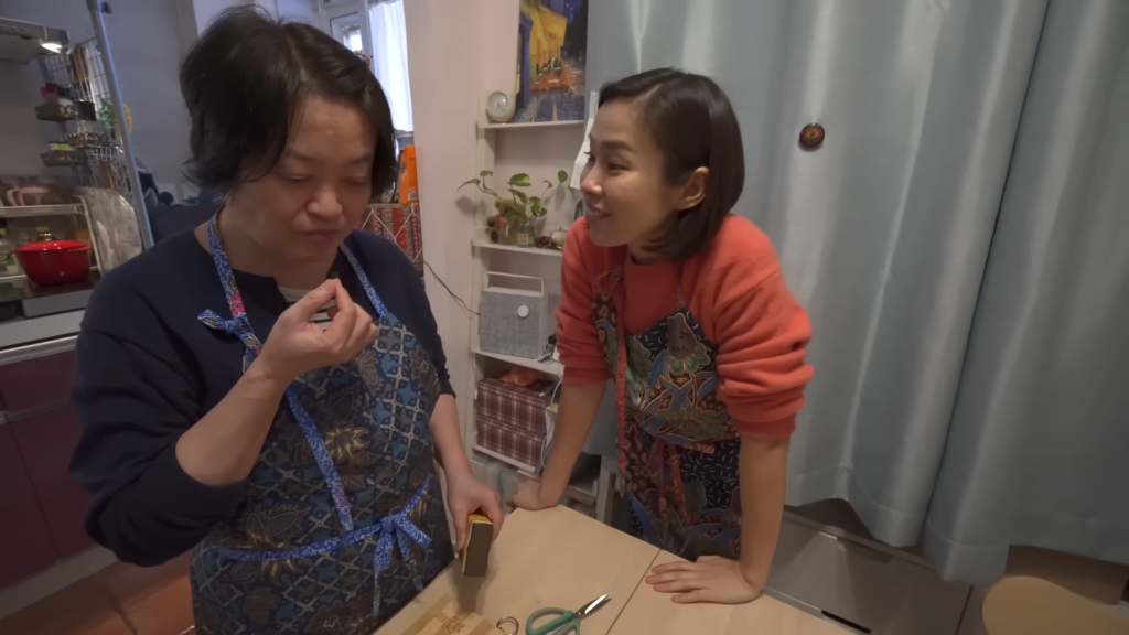 Jatuh Cinta Dengan Rasa Belacan, Youtuber Jepun Ini Malah Cipta Resipi 'Belacan Onigiri'