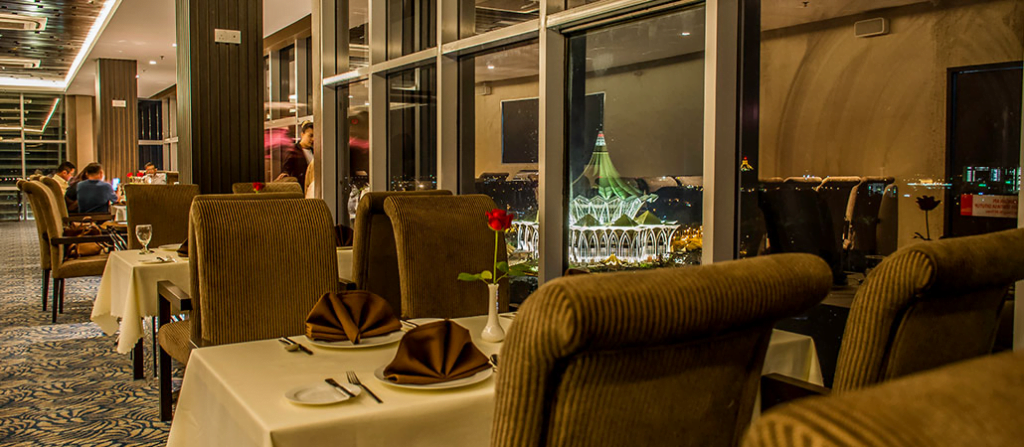 Luang Bersama Tersayang Pada Hari Valentine, Ini Senarai Fine Dining Di Kuching