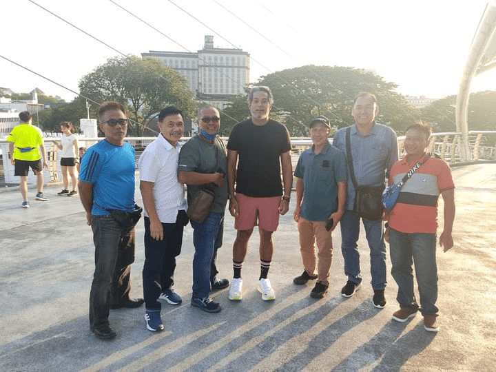 Kini Di Kuching, Ramai Muat Naik Gambar Terserempak Dengan KJ