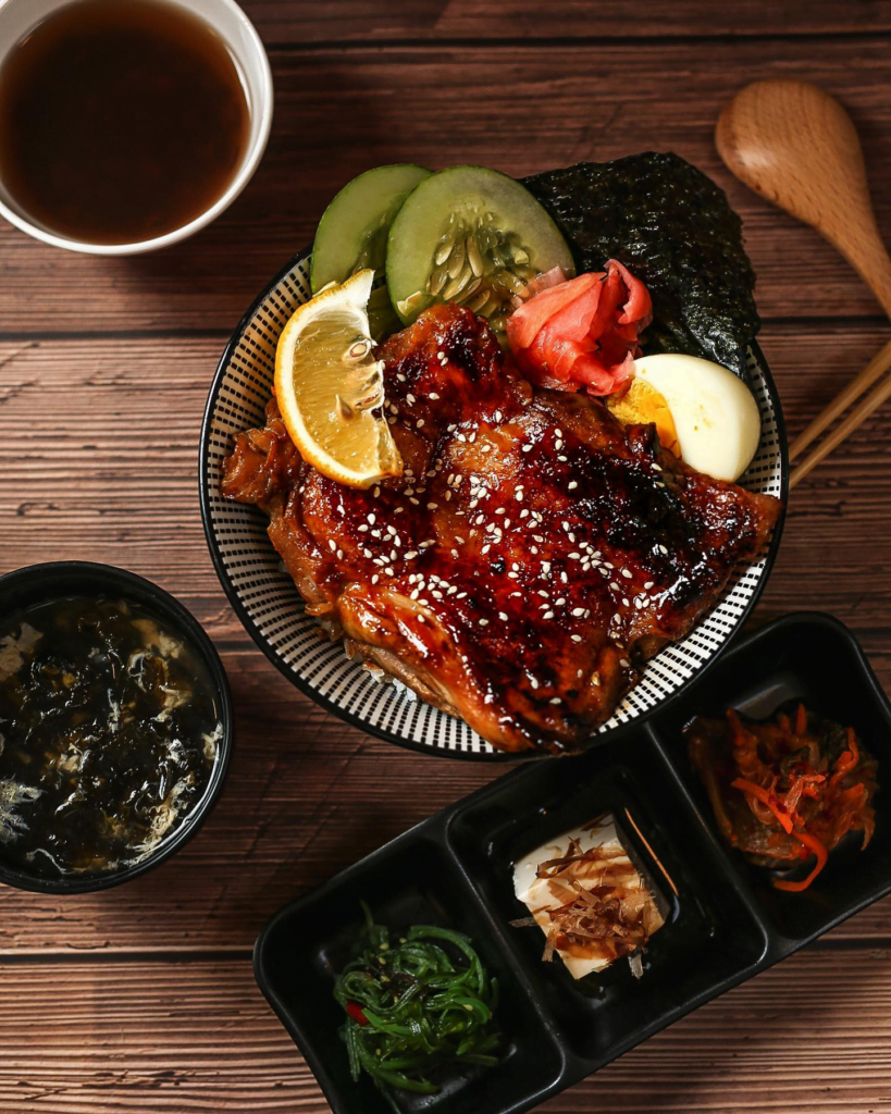 Menyajikan Makanan Jepun Di Kuching, Anda Perlu Cuba Menu Menarik Di Yakiniku Dong Ini