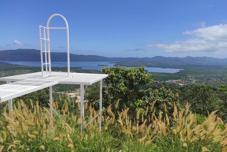 Disajikan Pemandangan Indah, Santai Sambil Nikmati Sunset Di Peak Of Hope Tuaran