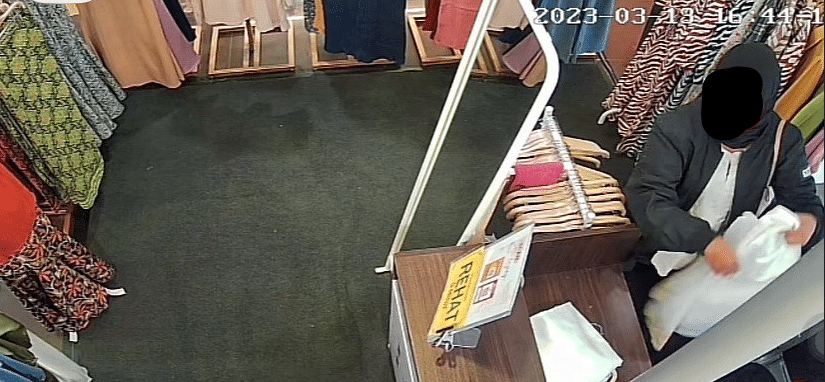 Siap Lipat Baju Dicuri, Pemilik Kedai Dedah Rakaman CCTV Wanita 'Rembat' Pakaian Di Plaza Merdeka