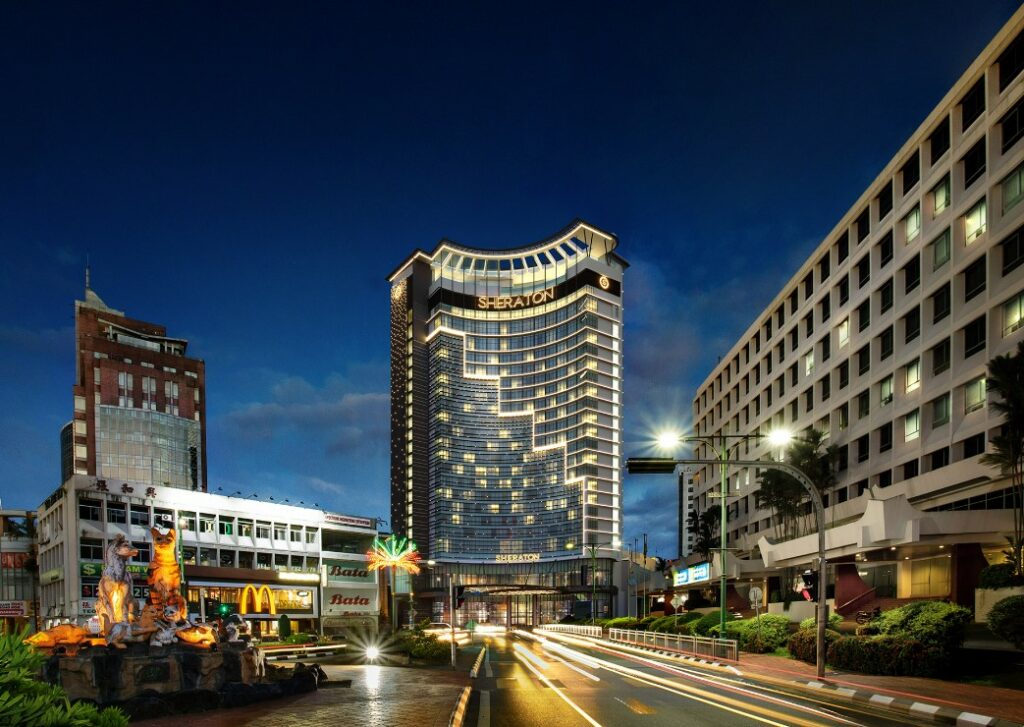 Hotel Dengan 'Infinity Pool' Pertama Di Kuching, Sheraton Hotel Bakal Dibuka Tahun Ini