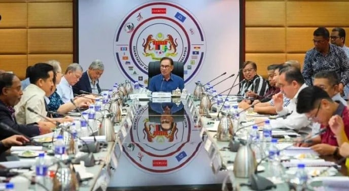 Anwar Ibrahim: Sarawak 'Dilantik' Jadi Pembekal Utama Gas Hidrogen Ke Indonesia