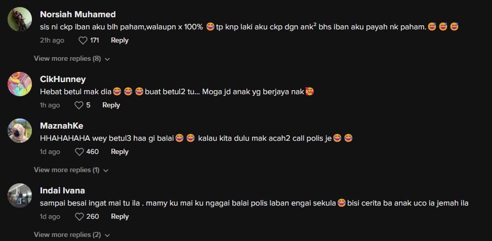 Tidak Mahu Pergi Sekolah, Ibu Siap Bawa Anak Pergi Ke Balai Polis Sarawak Buat Netizen Geli Hati