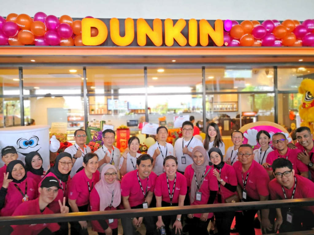 Outlet Terbesar Di Malaysia, Dunkin Donut Buka Cawangan Ke 100 Di Kota Kinabalu