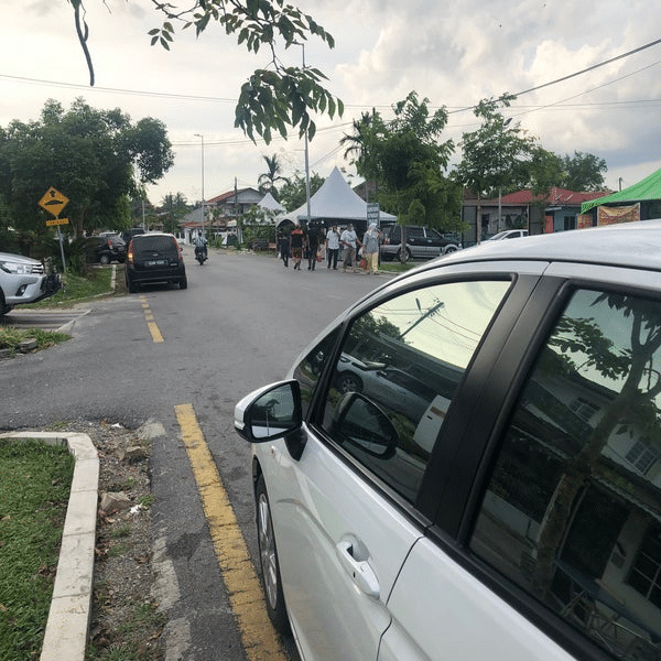Hanya Buka Pada Bulan Puasa, Nikmati Ayam Panggang Legend Kampung Nombor 5 Di Kuching Ini