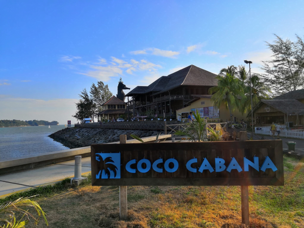 Rainbow Slide Terpanjang Di Sarawak Jadi Tarikan Baru Buat Pengunjung Di Coco Cabana Miri